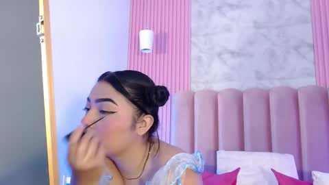 ArianaRougee online show from May 3, 10:32 am