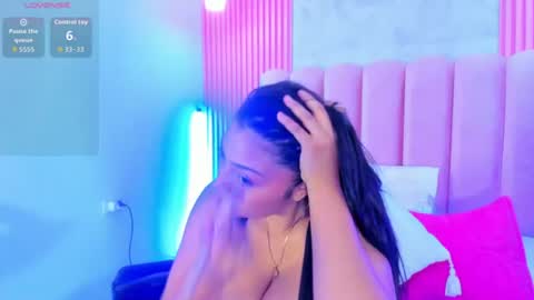 ArianaRougee online show from July 15, 4:29 am