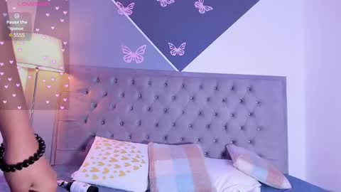 Snapshot of arianna_daviss chatting on January 26, 4:20 am online show from January 26, 4:20 am