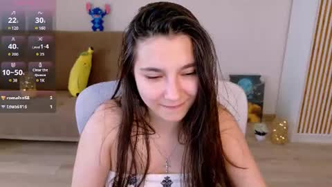 Snapshot of arianna_grend chatting on July 25, 11:19 am Arianna online show from July 25, 11:19 am