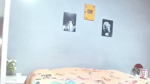 arianna rossi online show from April 15, 12:34 pm