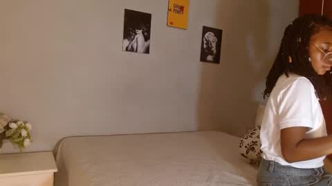 arianna rossi online show from April 27, 12:47 pm