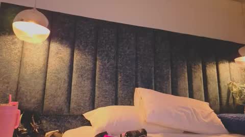 Arianna online show from September 9, 7:57 pm