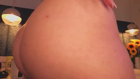 Arianna online show from February 23, 7:22 pm