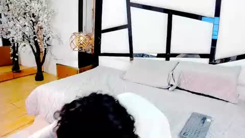 ariannarussell1 online show from July 11, 2:31 pm