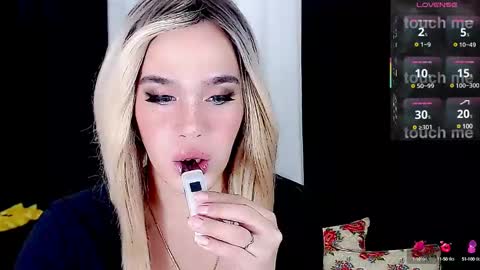 ARIANNE CUMS  online show from February 22, 8:07 am