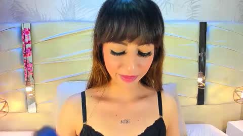 Snapshot of ariapure chatting on February 20, 6:26 am Aria pure online show from February 20, 6:26 am