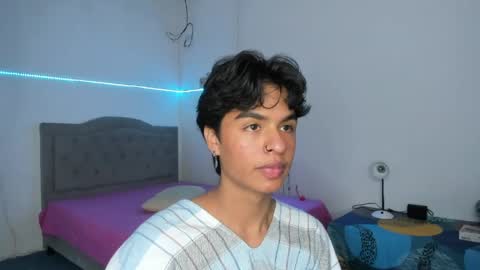 Snapshot of ariel_adan chatting on June 2, 7:16 pm ariel_adan online show from June 2, 7:16 pm
