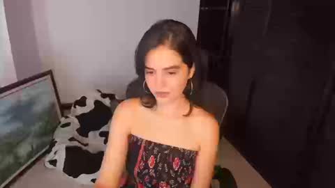 Snapshot of ariel_pinkdiamond chatting on September 24, 8:45 pm Ariel Pink Diamond online show from September 24, 8:45 pm