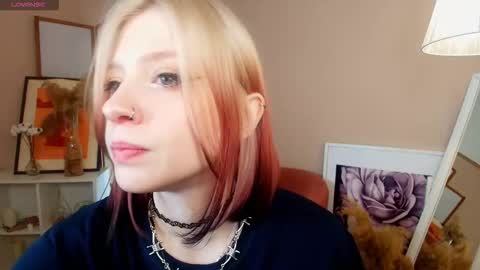 Ariel online show from December 4, 1:09 pm