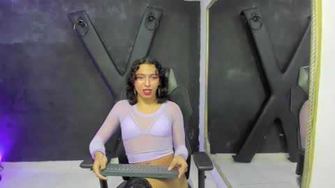 arielbasquiat online show from January 11, 5:56 am