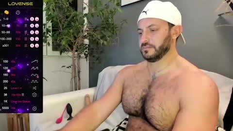 Ariel online show from January 31, 2:48 am