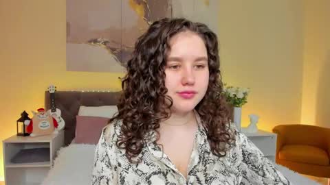 Ariella GTM3  Tue Wed Thu Fri Sat  0400 am-1030pm online show from March 12, 1:14 am