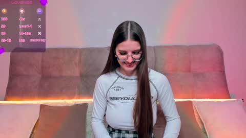 Ariella online show from December 16, 4:23 am