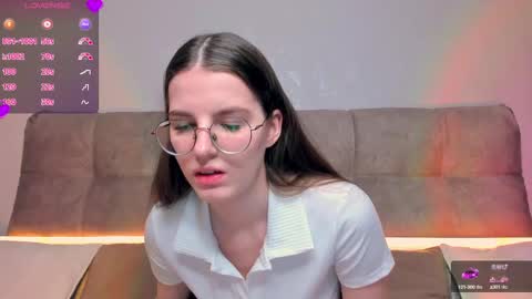 Ariella online show from March 5, 1:21 am