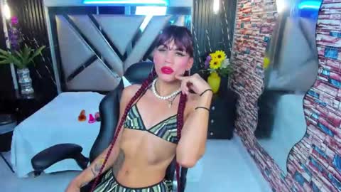 arielle_soren online show from January 9, 9:27 pm