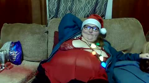 Snapshot of ariellejade06 chatting on December 24, 4:55 am ariellejade06 online show from December 24, 4:55 am
