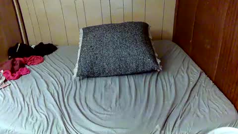 Snapshot of ariellejade06 chatting on March 5, 12:49 am ariellejade06 online show from March 5, 12:49 am