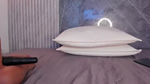 Ariel  online show from December 27, 7:08 am