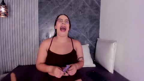 Ariel  online show from September 20, 3:29 am