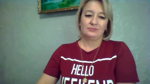 ArielXLoveresss online show from October 18, 7:42 am