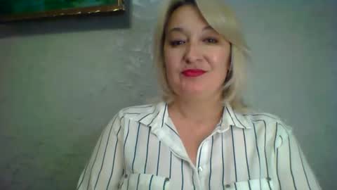 ArielXLoveresss online show from May 31, 1:18 pm