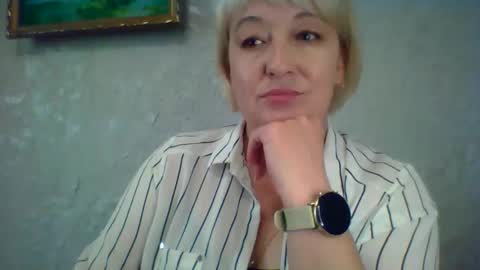 ArielXLoveresss online show from June 3, 11:24 am