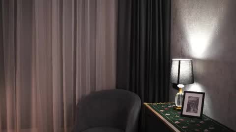 Snapshot of arietandon chatting on February 20, 1:44 pm Alice online show from February 20, 1:44 pm