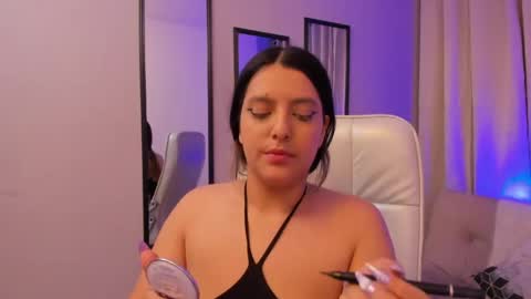 arihanna_london online show from April 30, 3:57 am