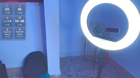 ariia_monroee online show from May 16, 3:14 am