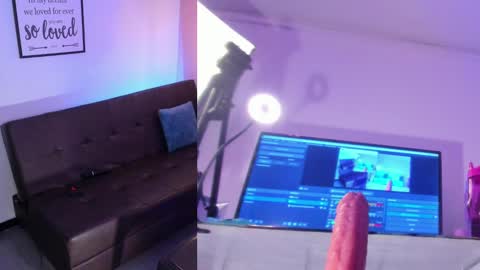  Arianna  online show from February 21, 9:22 pm