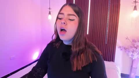  Arianna  online show from March 23, 1:59 pm