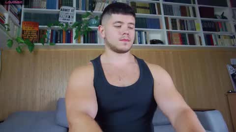 Snapshot of arilass chatting on September 11, 11:32 am A n g e l  f r o m  H e l l online show from September 11, 11:32 am