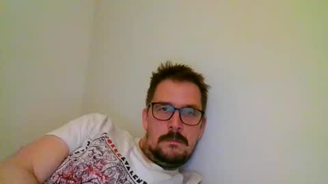 ariparikrigsmann online show from January 6, 10:26 pm