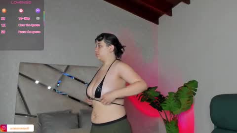 Aria online show from September 18, 11:01 am