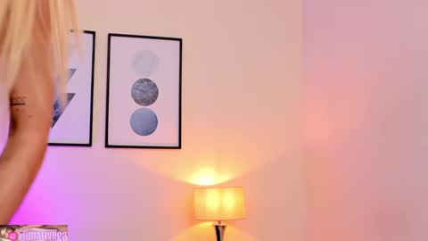   Nice to meet you  thumb up me please its important I  LOOK MY BIO DOWN online show from January 15, 8:41 am