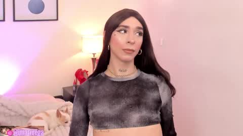   Nice to meet you  thumb up me please its important I  LOOK MY BIO DOWN online show from November 24, 7:52 am