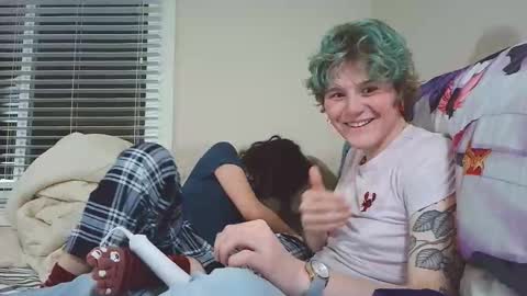 Snapshot of ariwants chatting on February 23, 4:32 am ariwants online show from February 23, 4:32 am