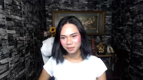 ariya031806 online show from July 18, 9:35 am