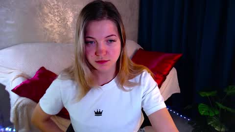 Arlana online show from November 9, 12:53 am