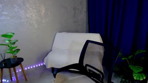 Arlana online show from November 20, 5:07 am