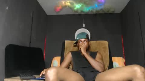 arley252 online show from November 27, 2:24 am