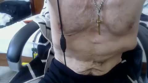 Snapshot of armaduradeacero chatting on January 22, 7:03 pm armaduradeacero online show from January 22, 7:03 pm