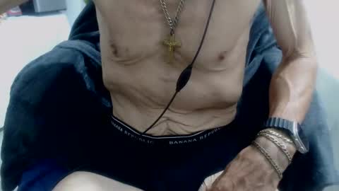 Snapshot of armaduradeacero chatting on February 4, 10:10 am armaduradeacero online show from February 4, 10:10 am