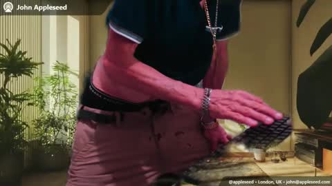 Snapshot of armaduradeacero chatting on September 28, 3:01 am armaduradeacero online show from September 28, 3:01 am