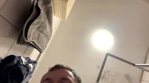 Snapshot of armyskater32 chatting on September 13, 7:57 pm armyskater32 online show from September 13, 7:57 pm