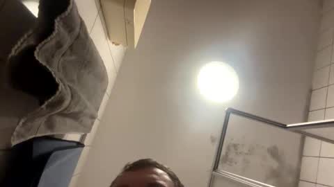 armyskater32 online show from November 29, 10:13 pm