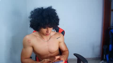 arnold black online show from September 16, 12:06 pm