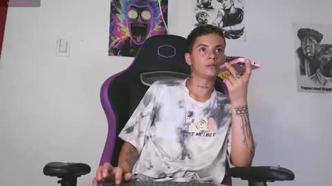 Aron online show from December 16, 5:00 pm