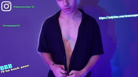 Snapshot of aron__cooper chatting on October 3, 2:52 am aron__cooper online show from October 3, 2:52 am
